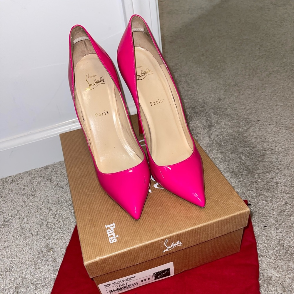 Hot pink Christian Louboutins - Picture 5 of 5
